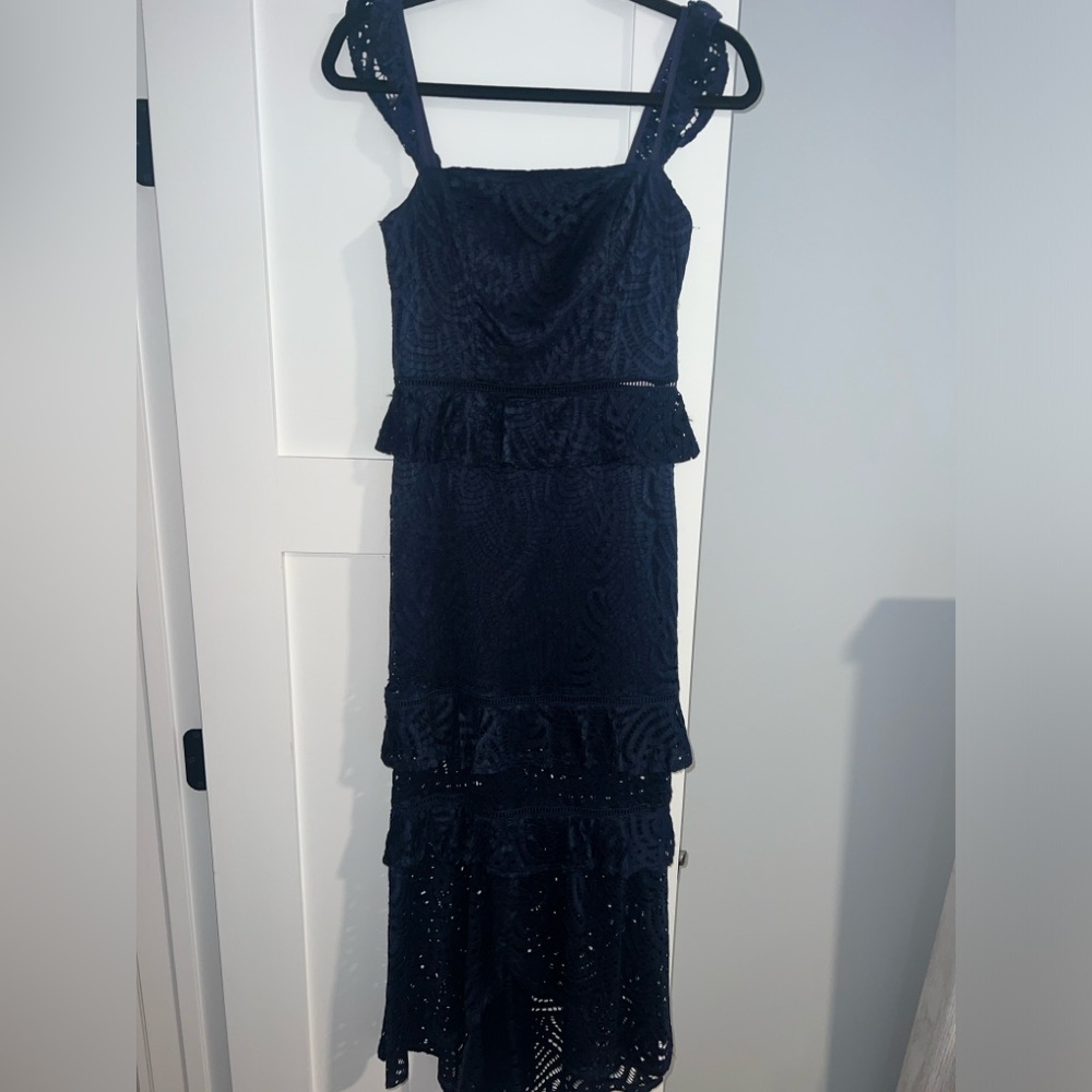 navy dress worn once - ruffled & eyelets - size 3!